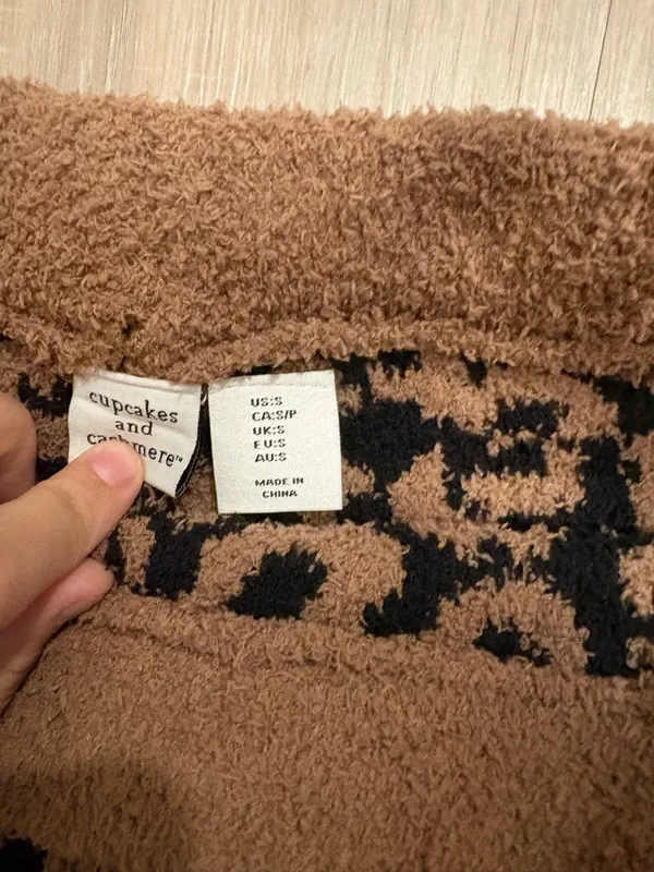 Cupcakes and Cashmere Set Pajama - Image 3