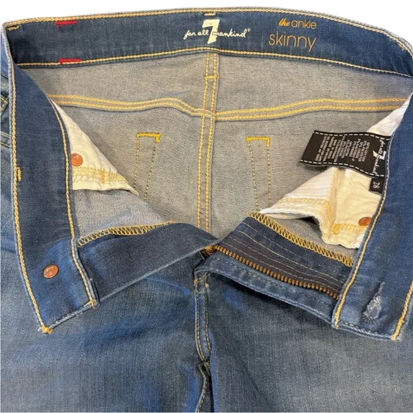 EUC 7 For All Mankind The Ankle Skinny Jeans Size 28 - Image 4