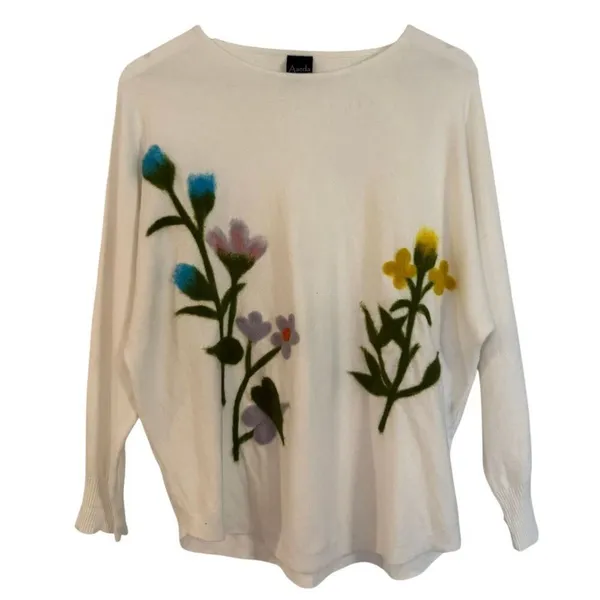 Anthropologie Aaeda white felted floral top size M - Image 2