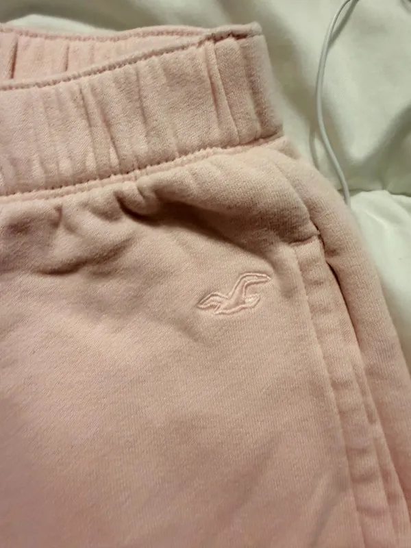 Light pink hollister xl sweatpants - Image 2