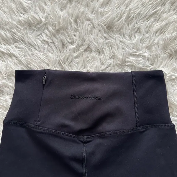 Outdoor Voices CloudKnit Bike Shorts High Rise Black Size XS - Image 7