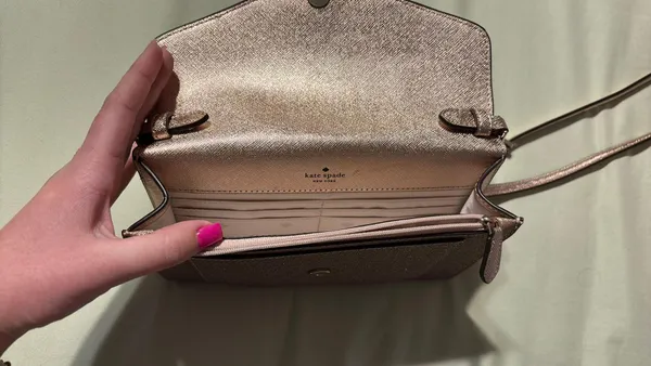 Kate Spade purse - Image 4