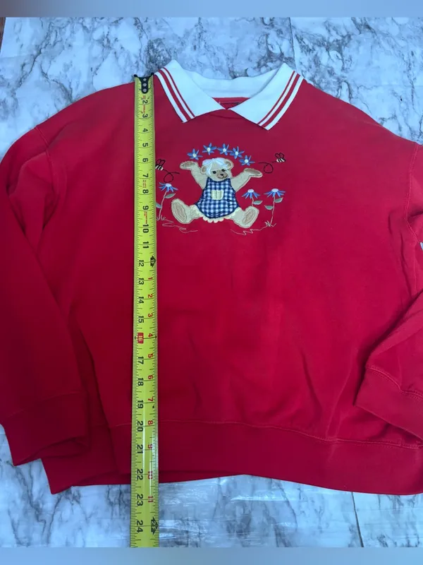 Vintage Red Crewneck Sweater Teddy Bear White Polo Collar size large - Image 4