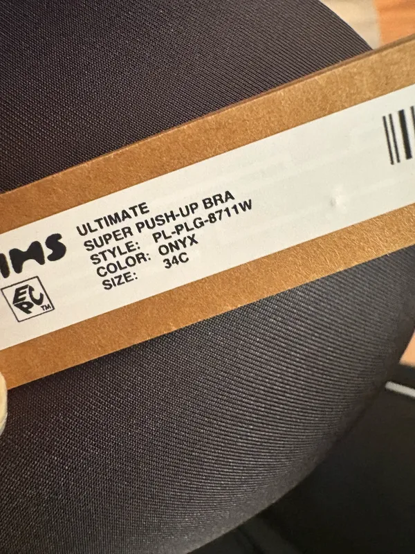 Skims ultimate super push up bra  - Image 3