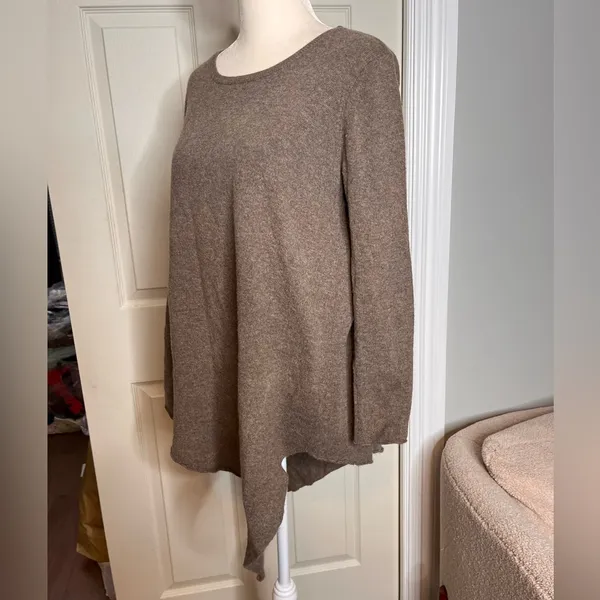 Joie Women's Cashmere Blend High-Low Sweater Sz M - Image 6