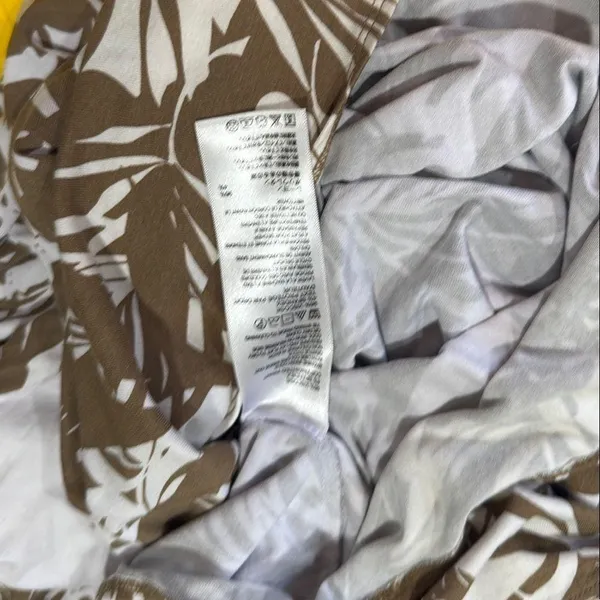 Tommy Bahama White and Tan Leaf Print Dress - Image 6