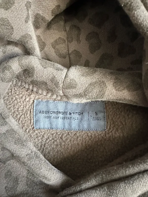 Abercrombie Cheetah Hoodie - Image 2