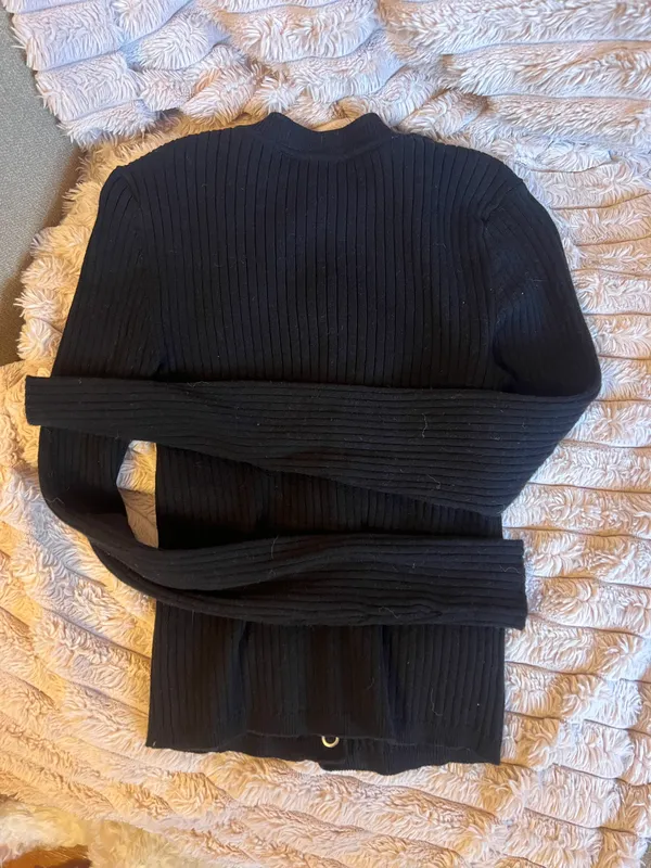 Forever 21 Black Button Snap Sweater - Image 3