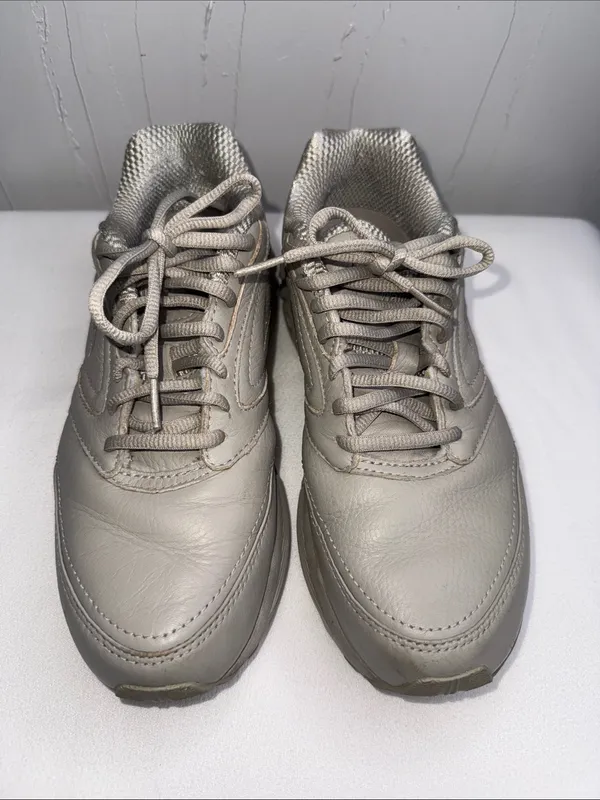 Women's Brooks Addiction Walker Bone - Image 3