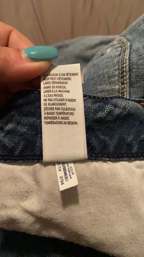 American Eagle Distressed Jean Shorts - Image 7