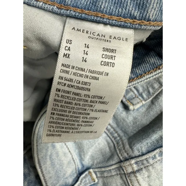 American Eagle Strigid Mom‎ Jeans Womens Sz 14 Short High Waisted Light Wash - Image 8