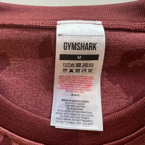 Gymshark Adapt Camo Seamless Long Sleeve Crop Top Size Medium - Image 4