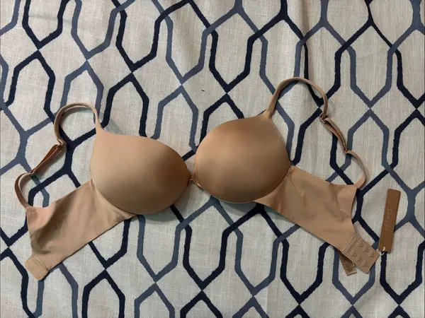 SKIMS Ultimate Push Up Plunge Bra Size:32D Clay - Image 3