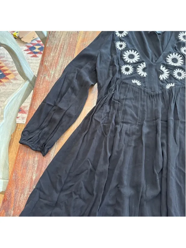 Desigual Black Long Sleeve Mini Dress Sunburst Embroidery Small - Image 3
