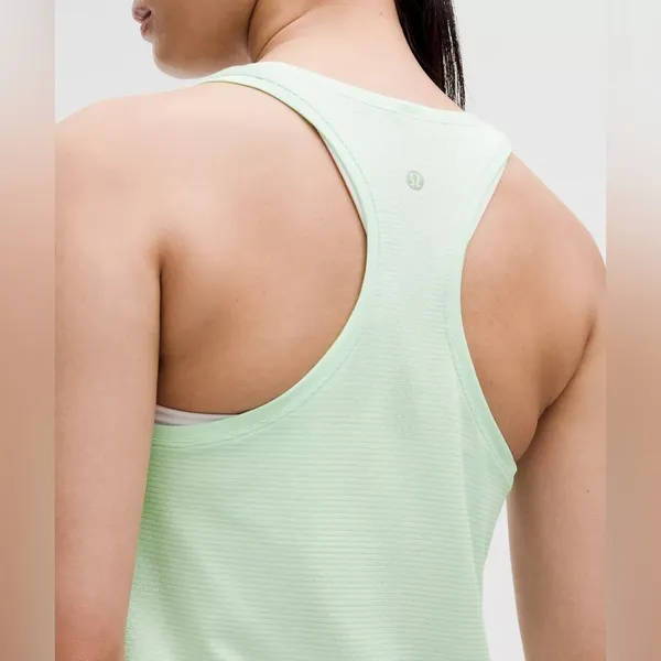 Lululemon NWT Swiftly Tech Racerback Tank Top 2.0 Waist Length - Sea Mist - 8 - Image 5