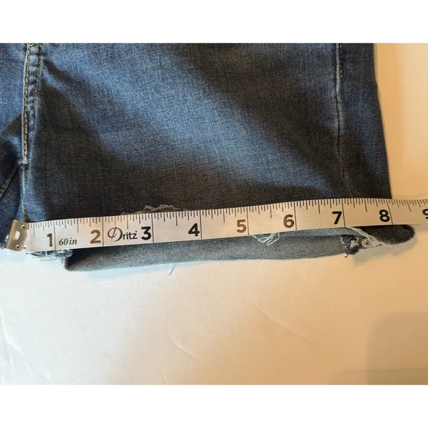 Levi's Cutoff Shorts Sz 25 710 Super Skinny Blue Medium Wash Tight‎ Hottie Sexy - Image 10