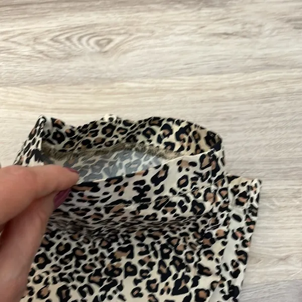 Urban Outfitters Leopard Print Elastic Waist Zip Front Straight Leg Pants XS - Image 7