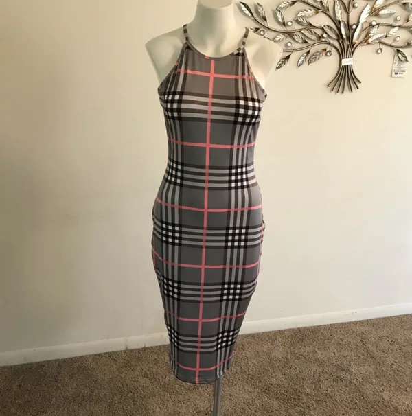 Size small plaid body con dress - Image 3