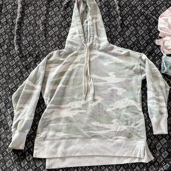 Aerie Hoodie - Image 2