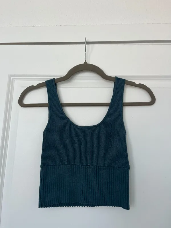 Kendall and Kylie Tank Top Sea Green - Image 2