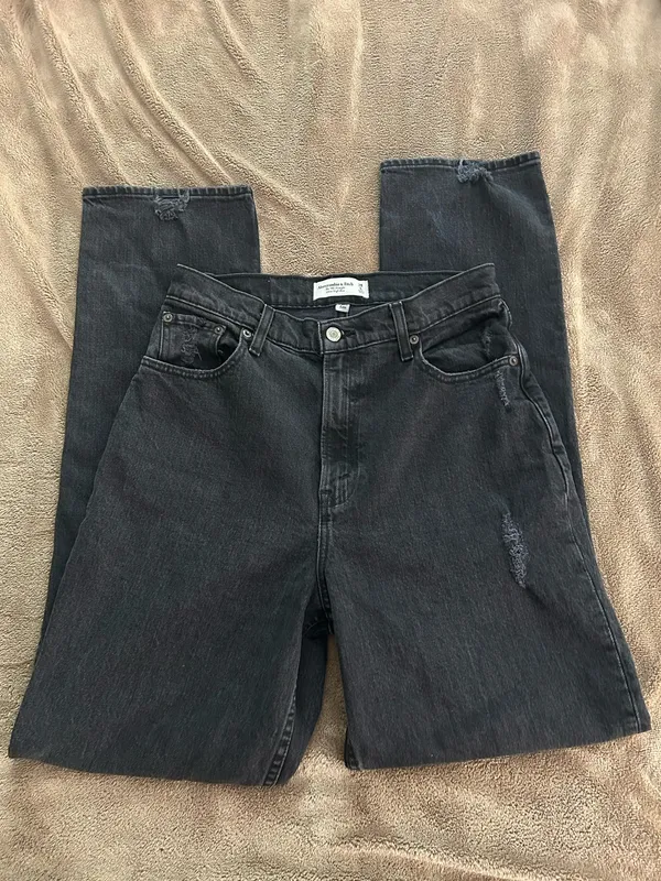 Abercrombie Jeans - Image 6