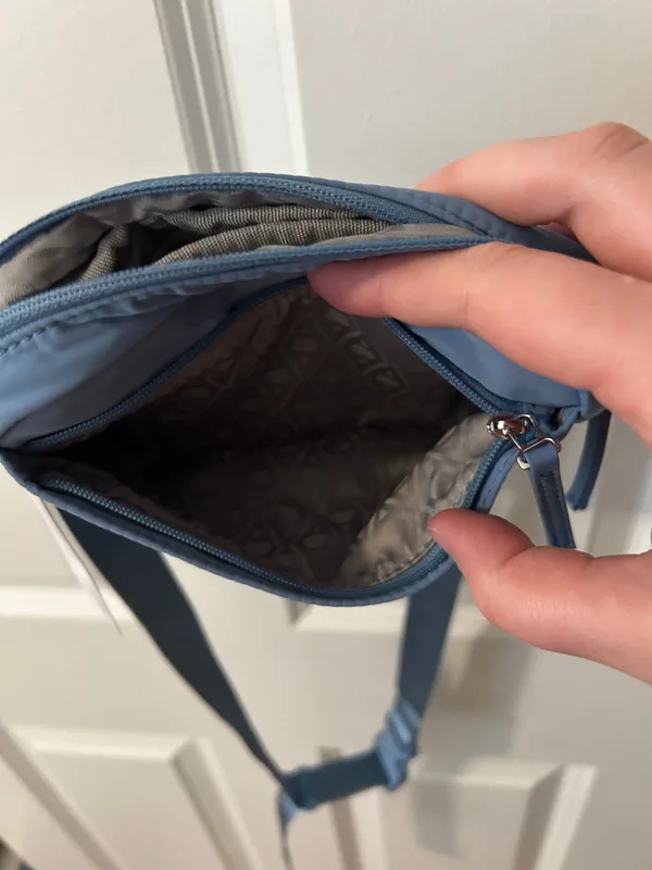 Athleta Crossbody Belt Bag - Image 3