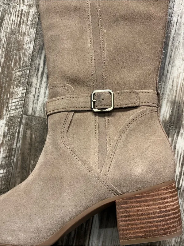 Koolaburra Knee High Suede Boots in Taupe Size 9 - Image 15