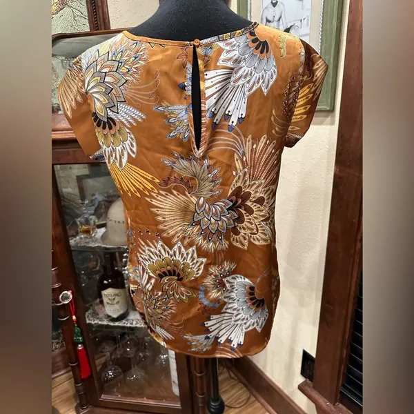 Rachel Zoe Light Brown Silky Blouse with Flowers - Small - Image 2