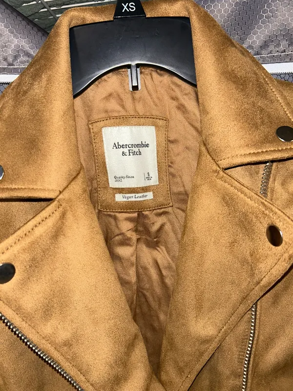 Abercrombie & Fitch Vegan Leather jacket - Image 2