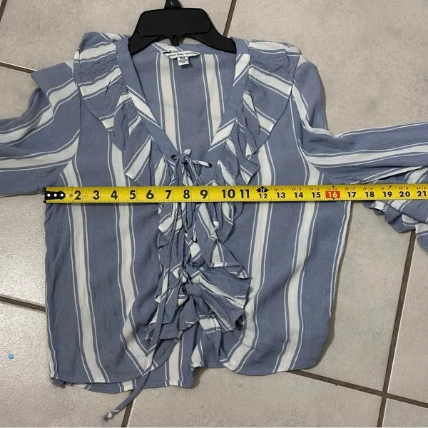 American Eagle Women Blue stripes blouse Long Sleeve size XS‎ - Image 8