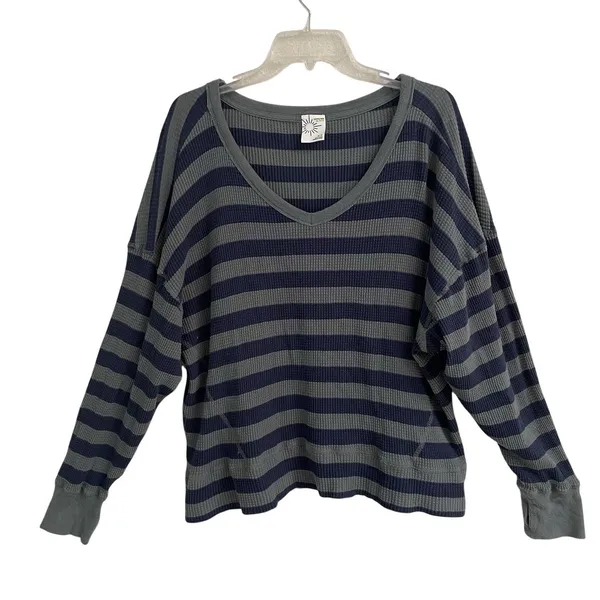 OFFLINE By Aerie Oversized Shirt Women's Medium Long Sleeve Striped Waffle Navy - Image 3