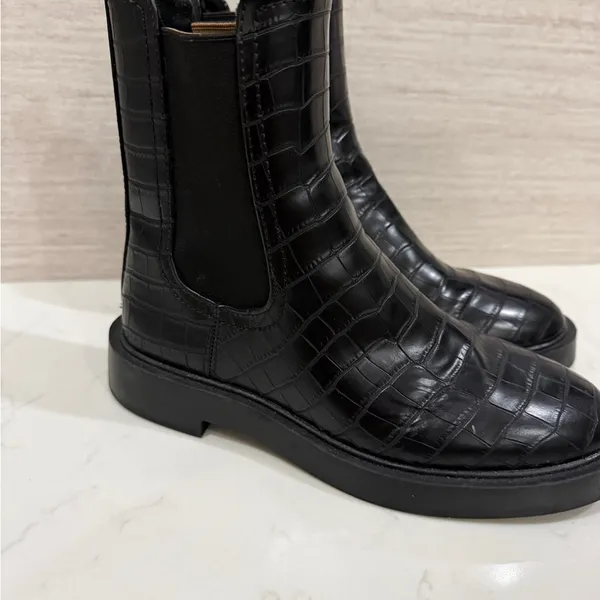 Trench Boots black by h&m size 6 - Image 3