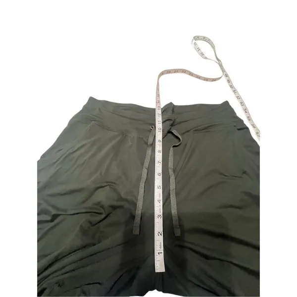 Balance Collection Womans Crop Capris Sz XL Green NWT - Image 7