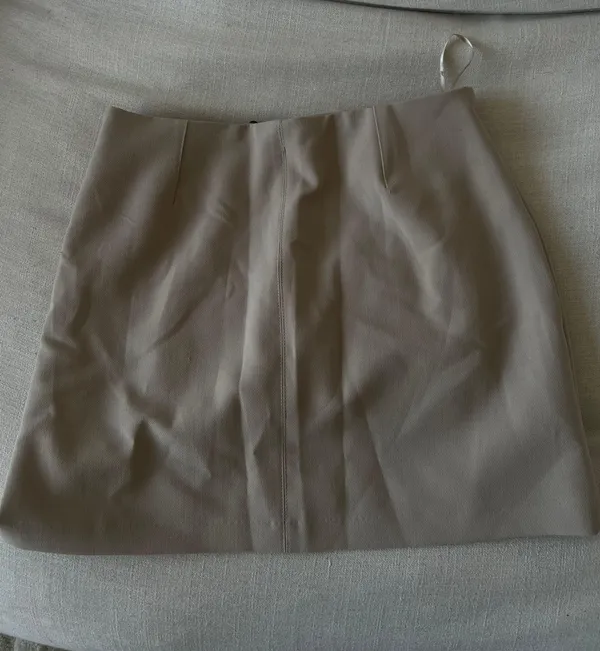 ZARA Beige Mini Skirt - Image 2