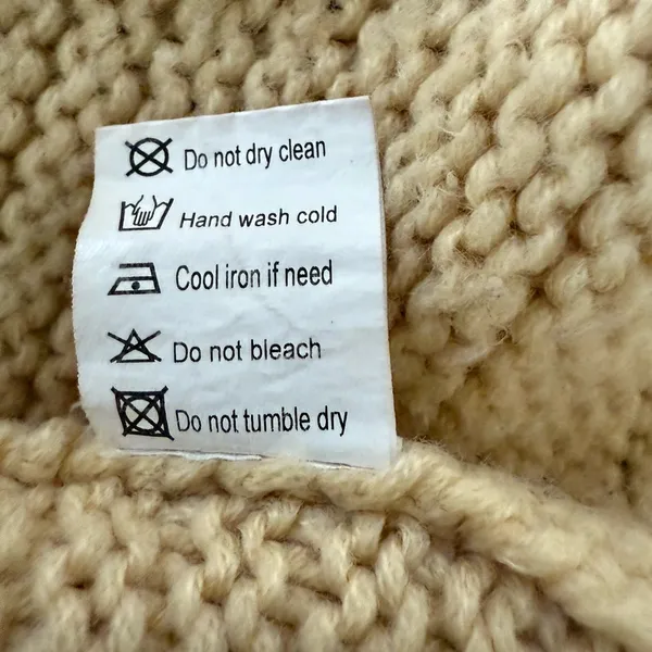 Cozy Cream Cable Knit Sweater Size L - Image 3