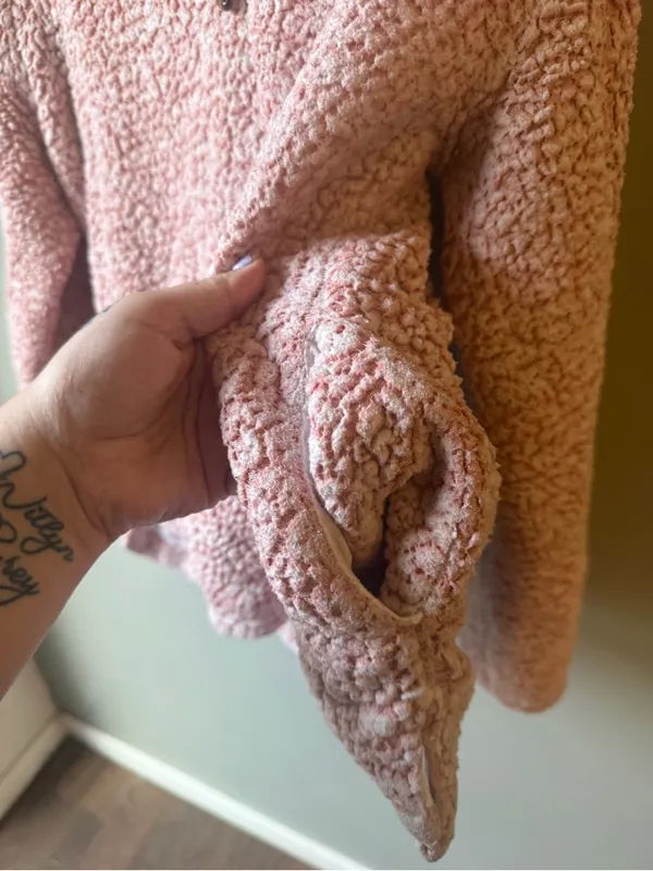 Thread & Supply Pink Sherpa Quarter Zip Pullover Fleece Cozy Size Small - Image 7