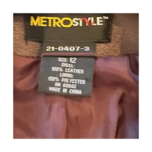 Metrostyle Leather Jacket Womens Size 12 Burgundy Lined Button Front Classic Red - Image 3