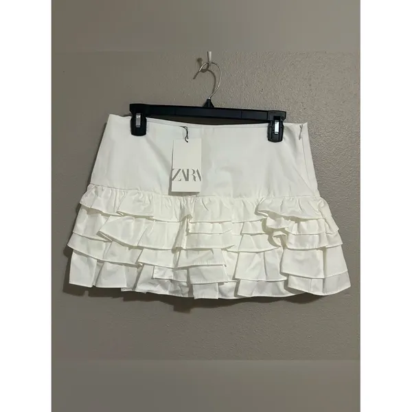NEW Zara White Coquette Tiered Ruffle Mini Skort Skirt Women’s Size Medium - Image 4