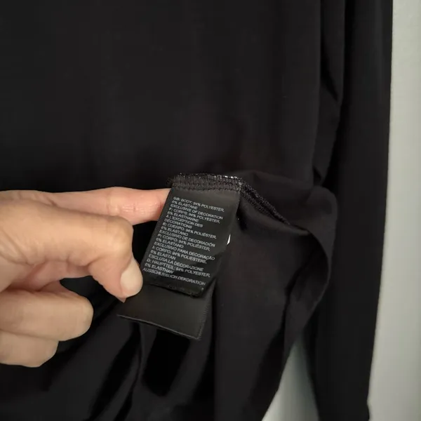 North Face Small Black Long Sleeve Tee‎ Crew Neck Outdoor Minimal Lightweight - Image 3