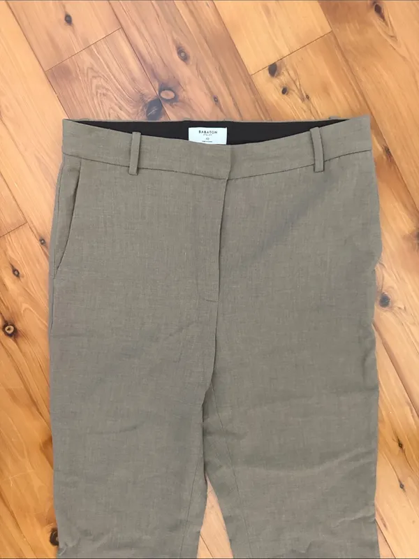Aritzia Babaton publish Tailored bootcut slim Pants light brown / grey / taupe - Image 3