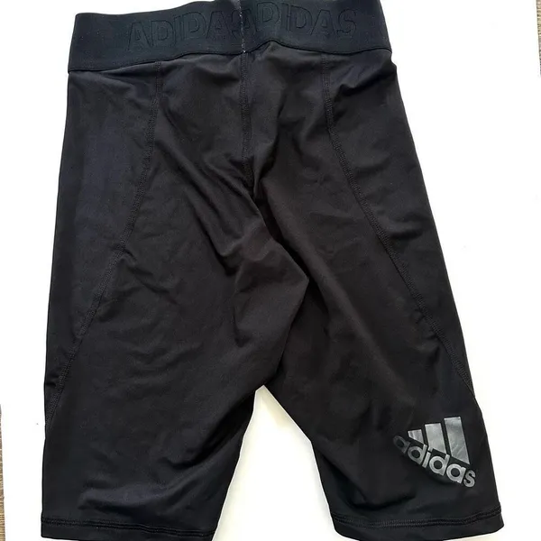 Adidas Techfit black compression shorts - Image 9