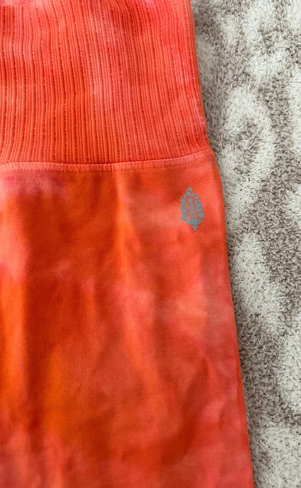 Movement Leggings Tiedye - Image 2