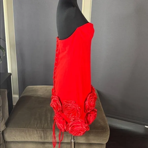 Women’s Red Bodycon Flower Dress Corset Style Back Size L NWOT - Image 4