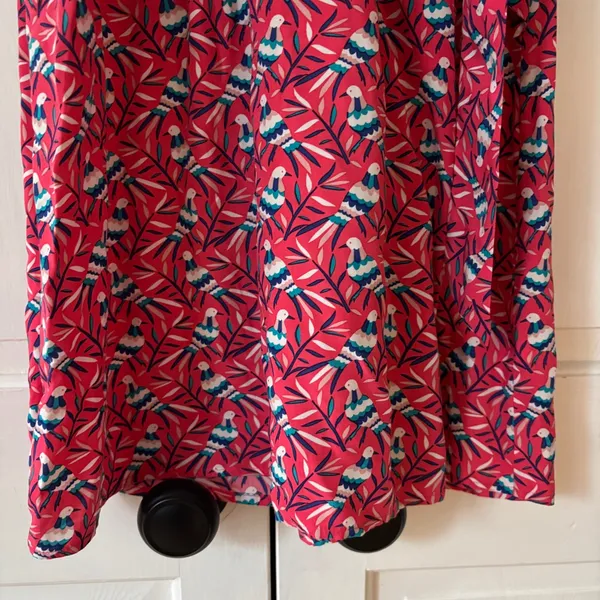 Boden‎ Olwen Strawberry Split Bird Print Dress Size 6 Pink Midi Printed Summer - Image 5