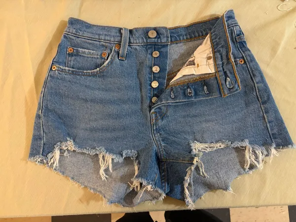 Levi’s 501 Original Denim Shorts - Image 3