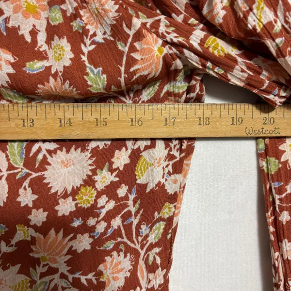 Billabong Wrap Dress Red Clay Crinkle Floral Blouson Sleeve Boho Cottage Party M - Image 11