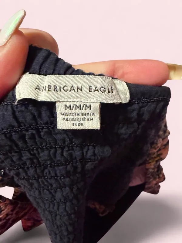 American Eagle Outfitters Black Floral Smocked Crop Tank - Image 3