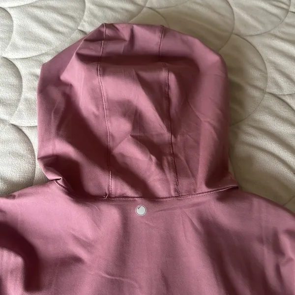 Yogalicious Long Sleeve Top - Size L - NWT - Image 6