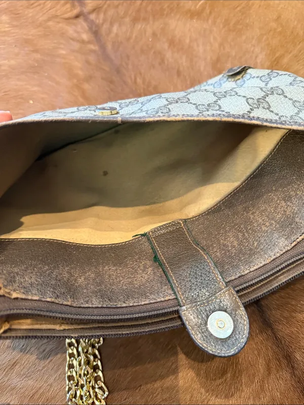 Vintage Gucci crossbody bag/ clutch purse * project - Image 11