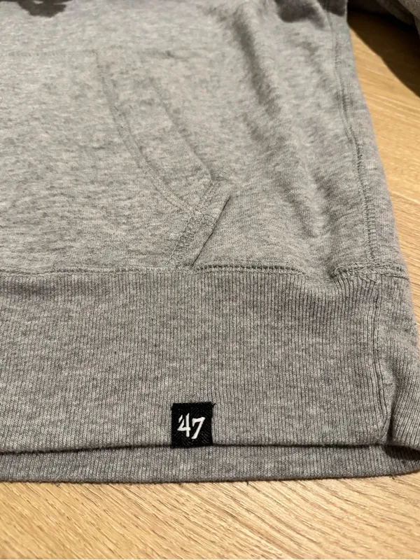 '47 Brand Philadelphia Eagles Women's Sweatshirt - Image 4